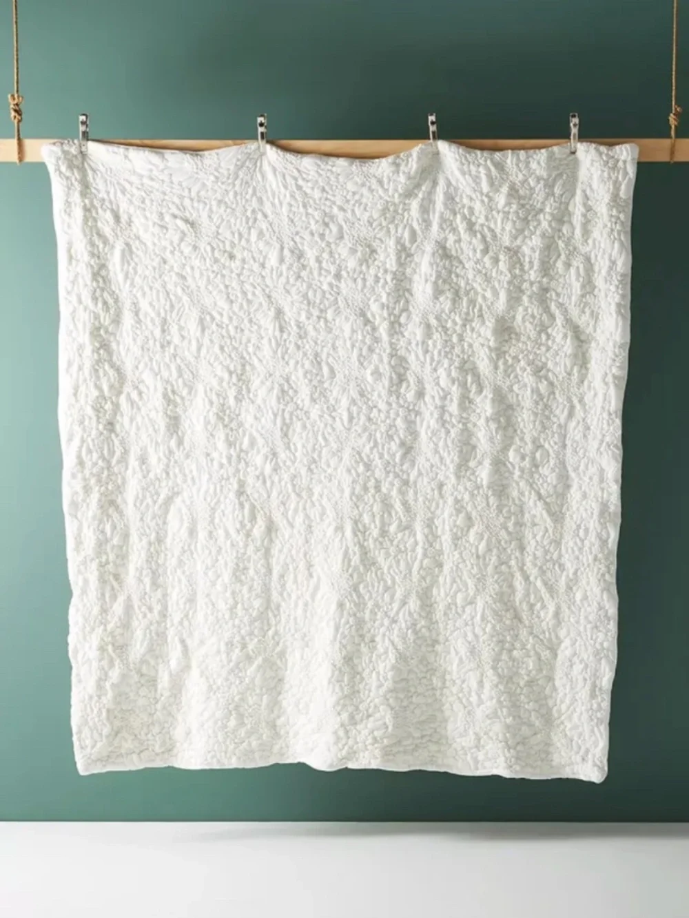 Anthropologie Textured Piazza White Queen Quilt